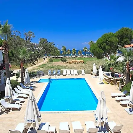 Hotel Catamaran Yalikavak